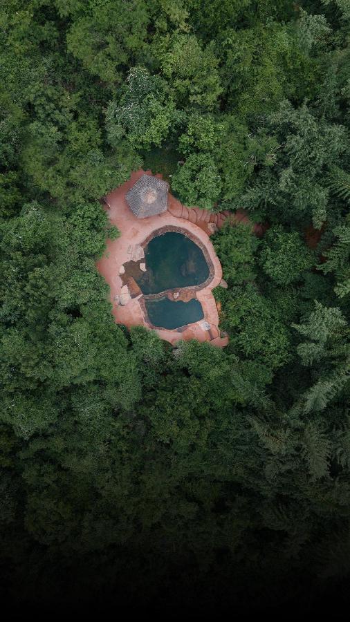 Hampi'S Whiskers Resort Bagian luar foto